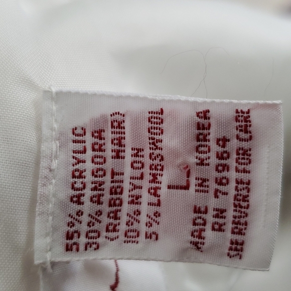 ANGORA VINTAGE Creamy White Lined Sweater SO SOFT! **PLUS FREE MATCHING HAT** - Picture 11 of 15